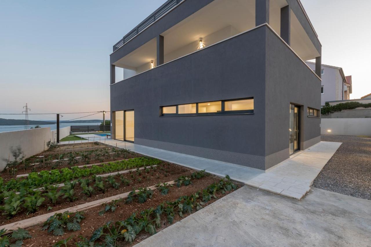 Kaštela Luxury Villa La Nonna Ana - Heated Pool, Sea View, Near Split מראה חיצוני תמונה