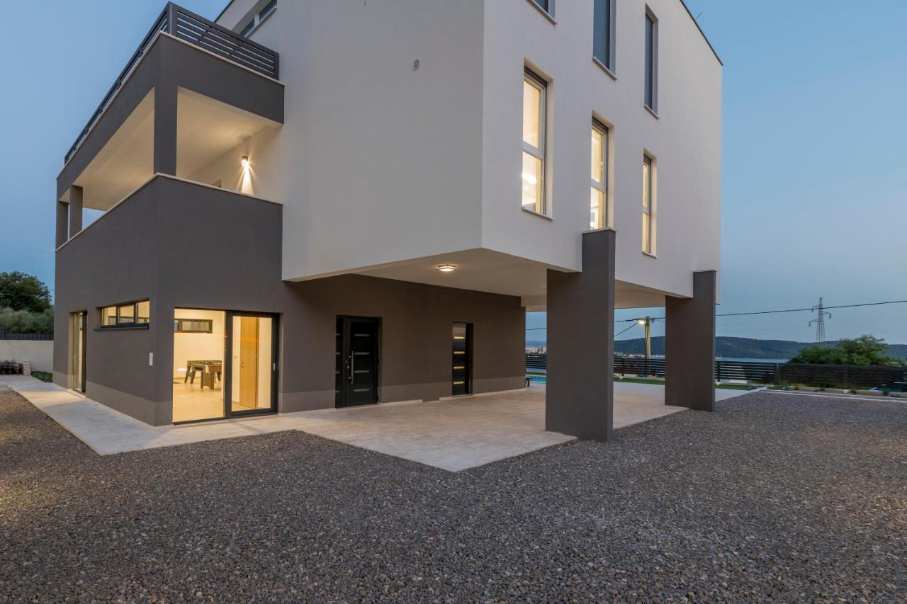 Kaštela Luxury Villa La Nonna Ana - Heated Pool, Sea View, Near Split מראה חיצוני תמונה